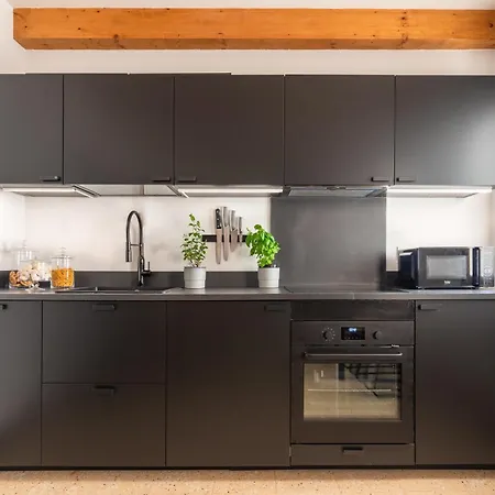 Tintoretto Cozy Duplex R&r Apartment *