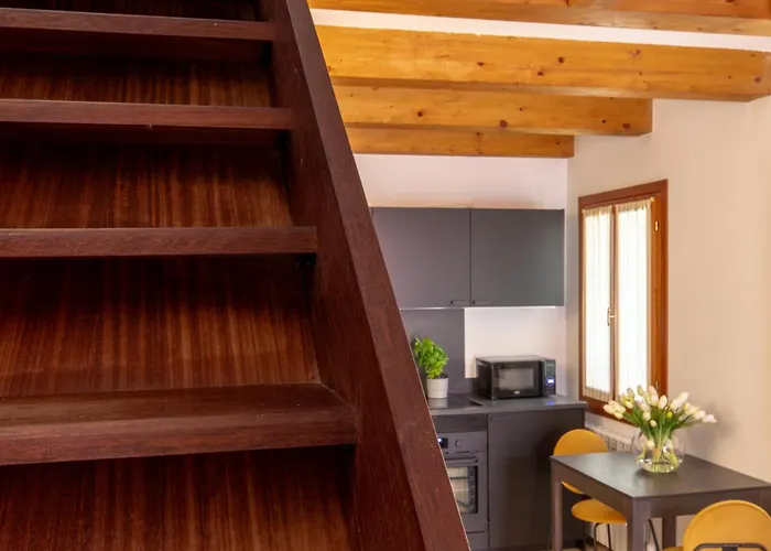Tintoretto Cozy Duplex R&r דירה *