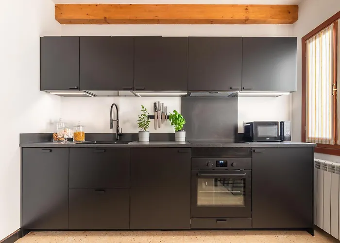 דירה Tintoretto Cozy Duplex R&r
